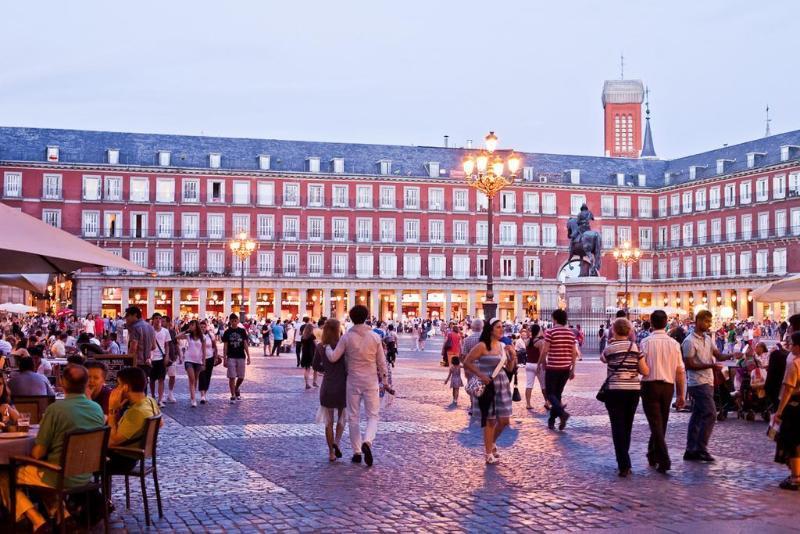 Gasthuis La Casa De La Plaza *